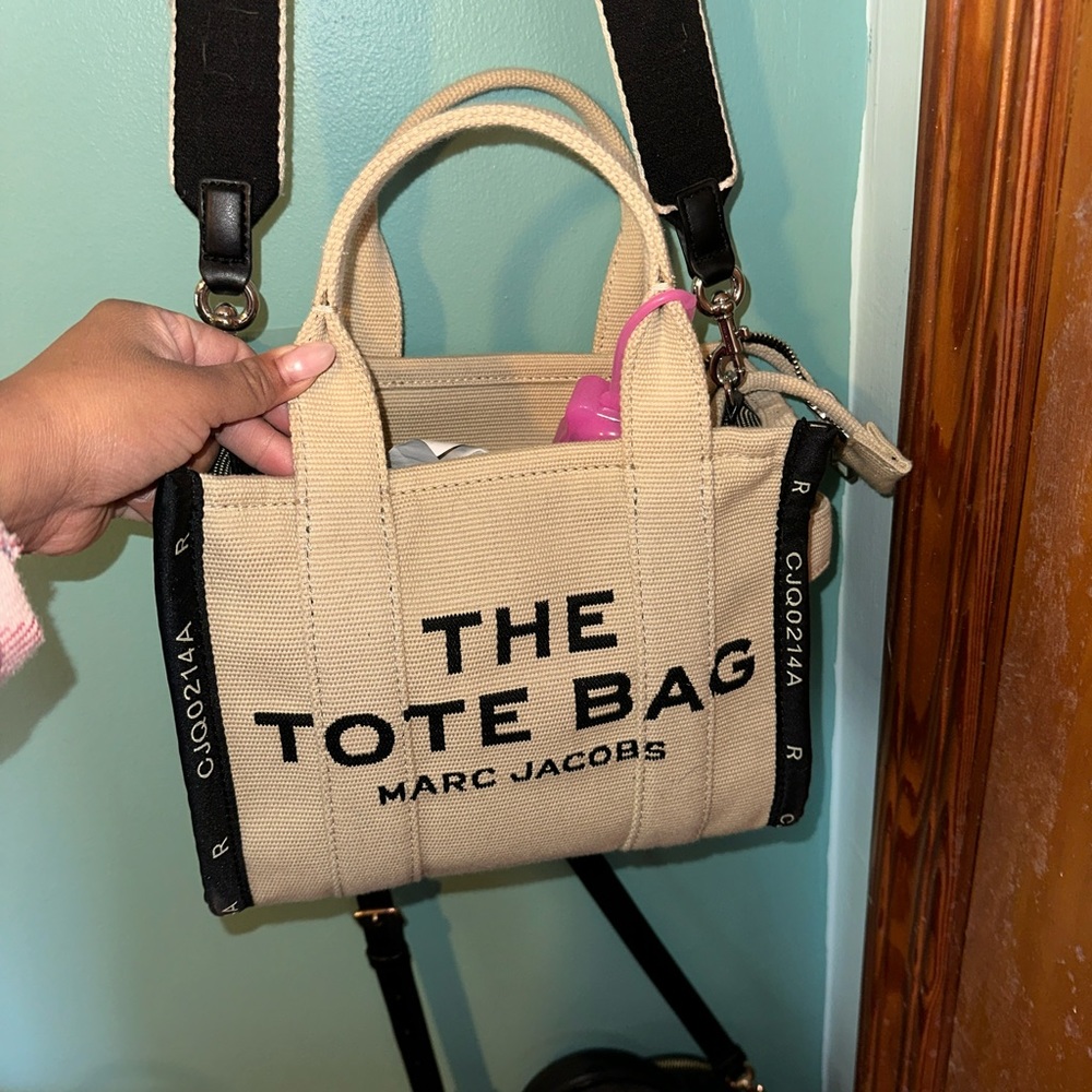 Marc Jacob’s the tote